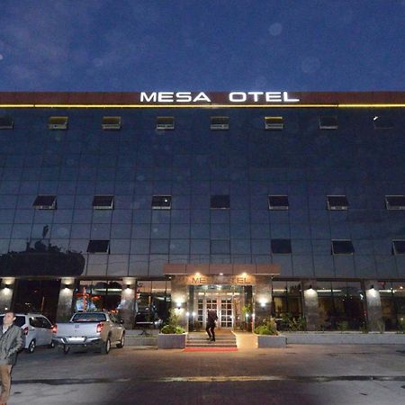 Mesa Hotel Batman Exterior foto